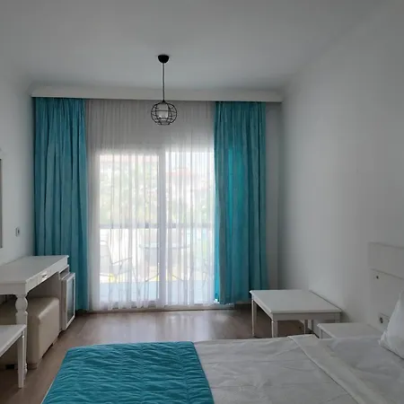 Mos 3* Çeşme